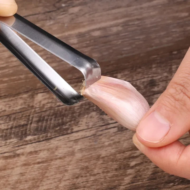 Garlic Peeler